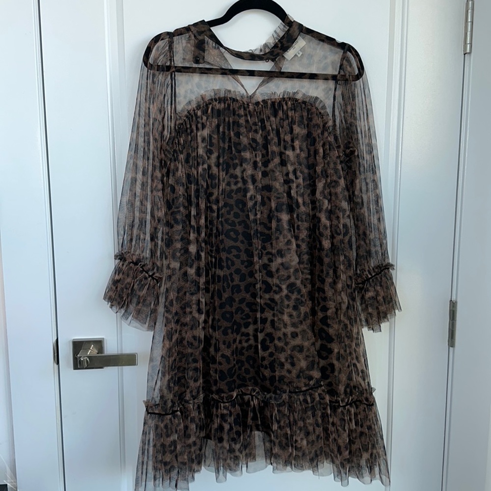 Flowy tulle cheetah detail dress sz S